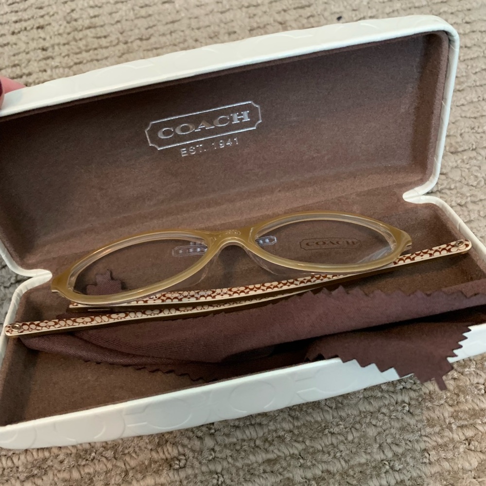 Coach Womens Glasses (clear lense)